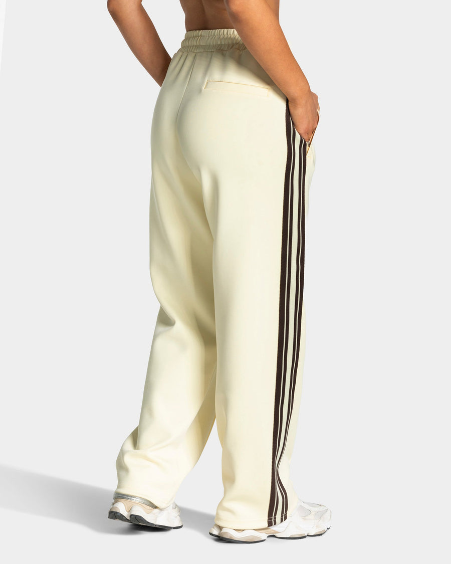 Pantalon de jogging Straight Leg Club « Butter Yellow »