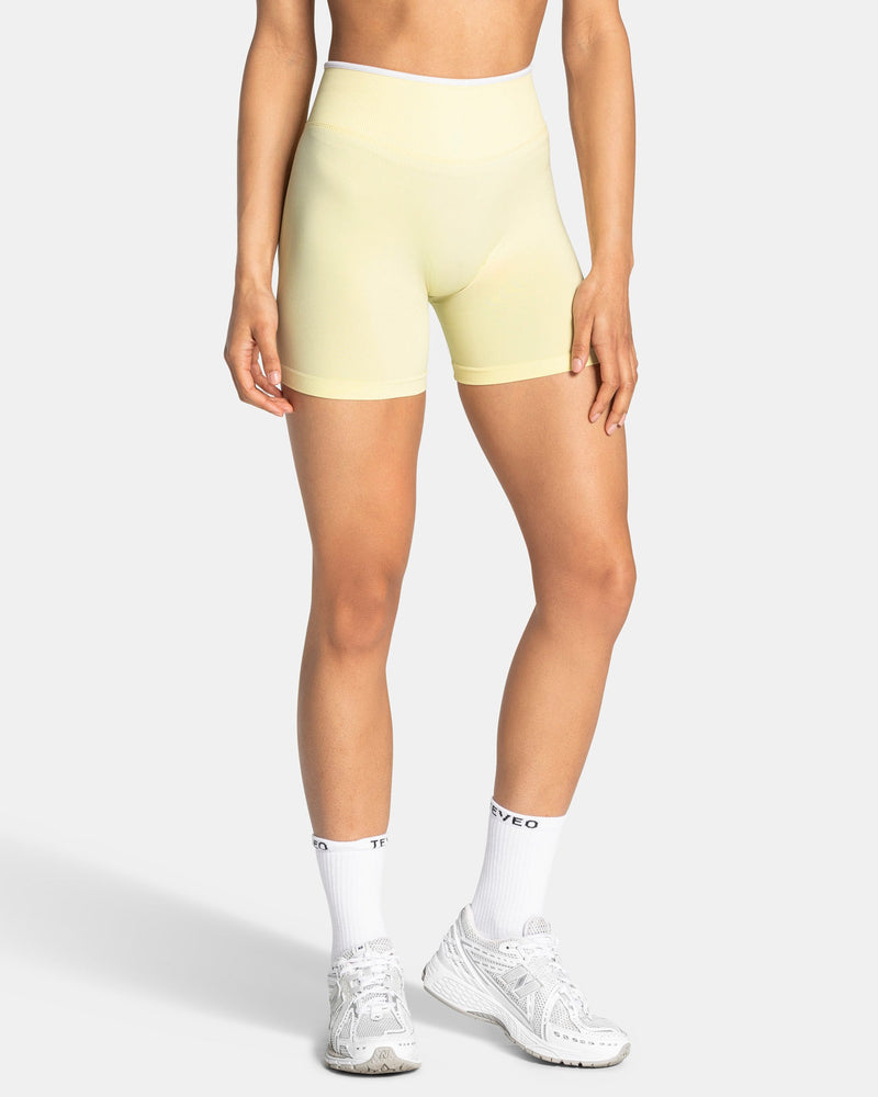 Short Sculpt Scrunch Contrastline « Butter Yellow »