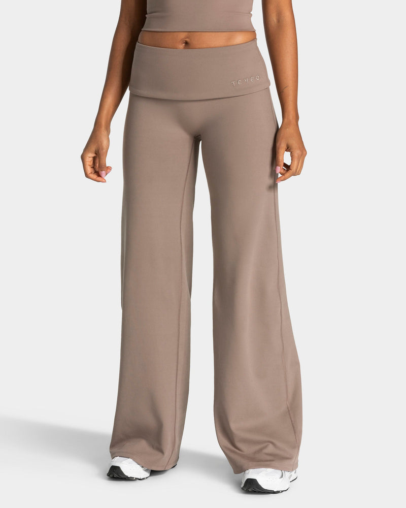 Pantalon à jambe droite Mellow Fold Over Regular « moka »