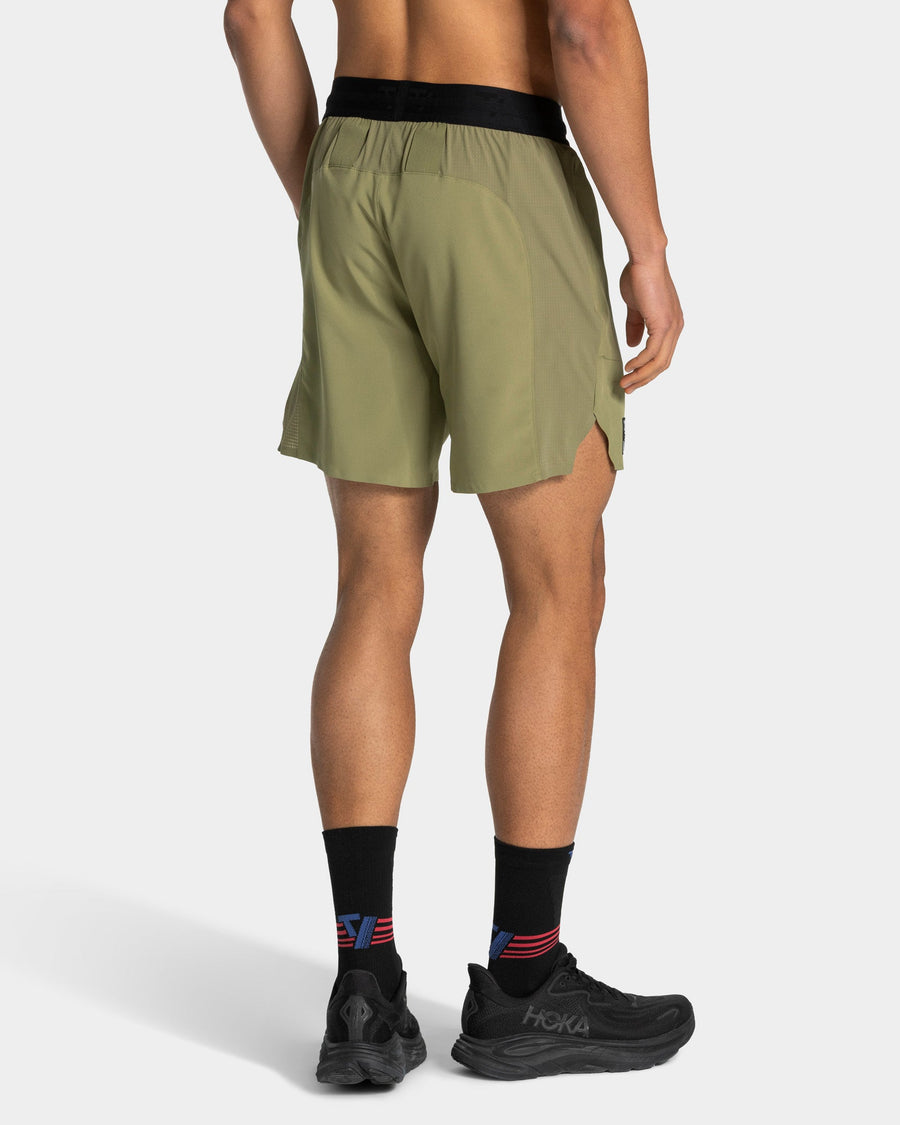 Short 7 pouces RUN « Olive »