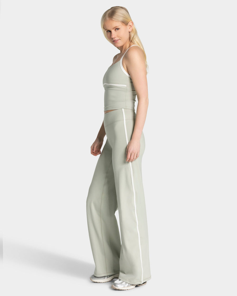 Pantalon à jambe droite standard Soft « Pistache »