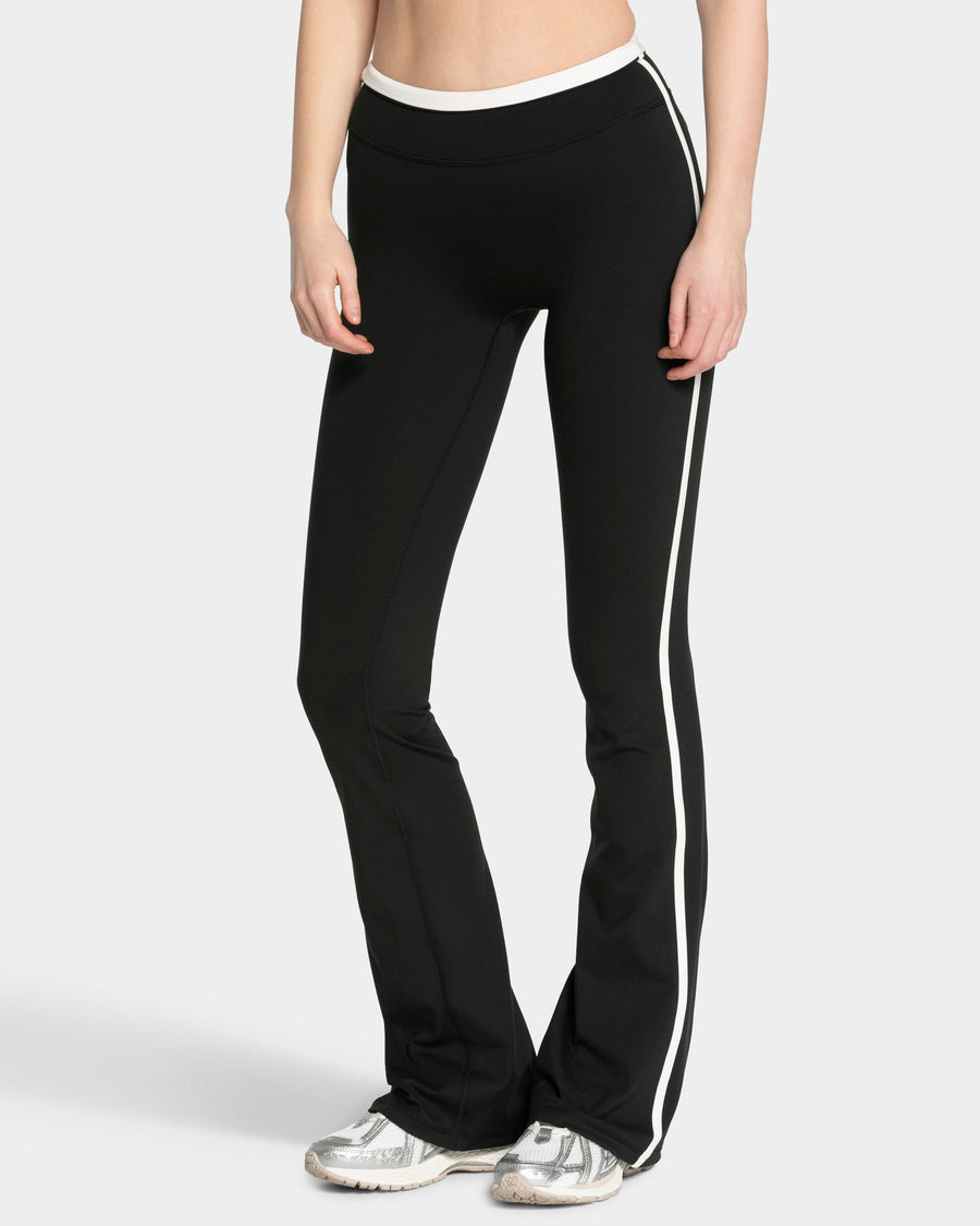 Legging évasé standard Soft « Noir »