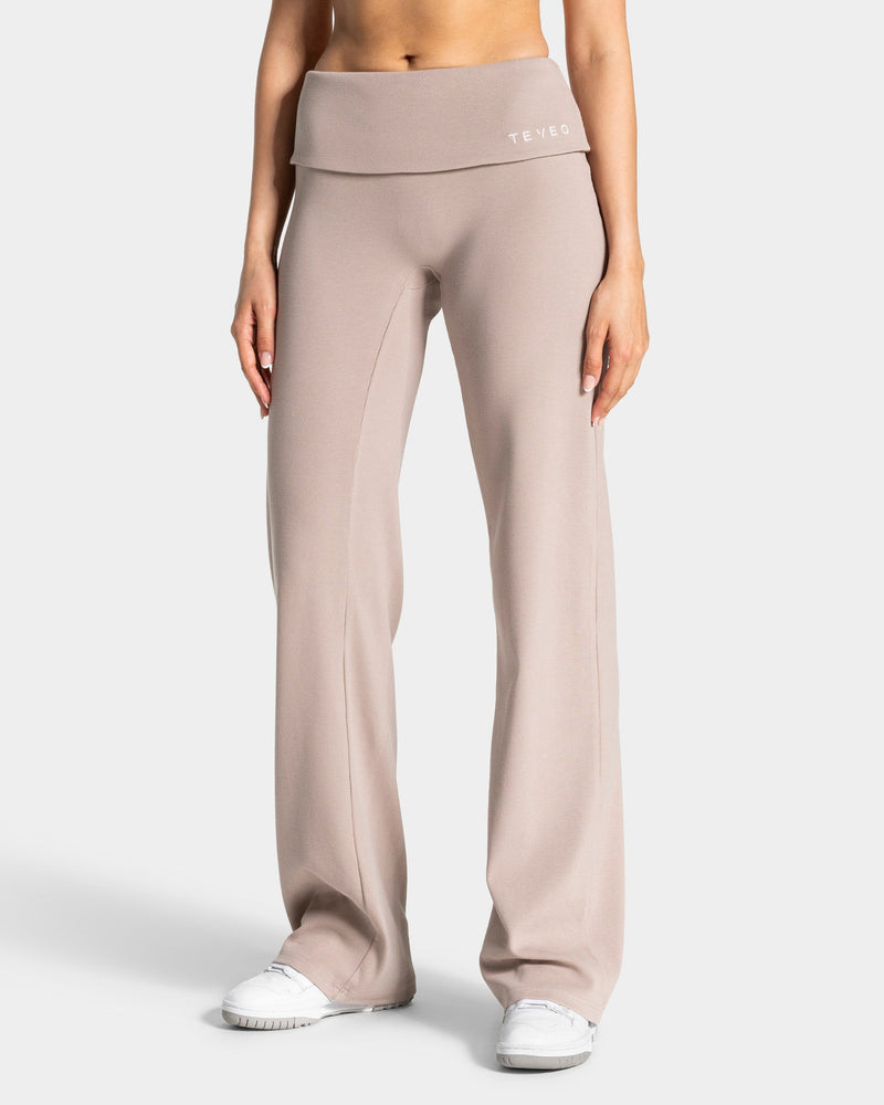 Pantalon côtelé à jambe droite longue Soft Foldover « Cappuccino »