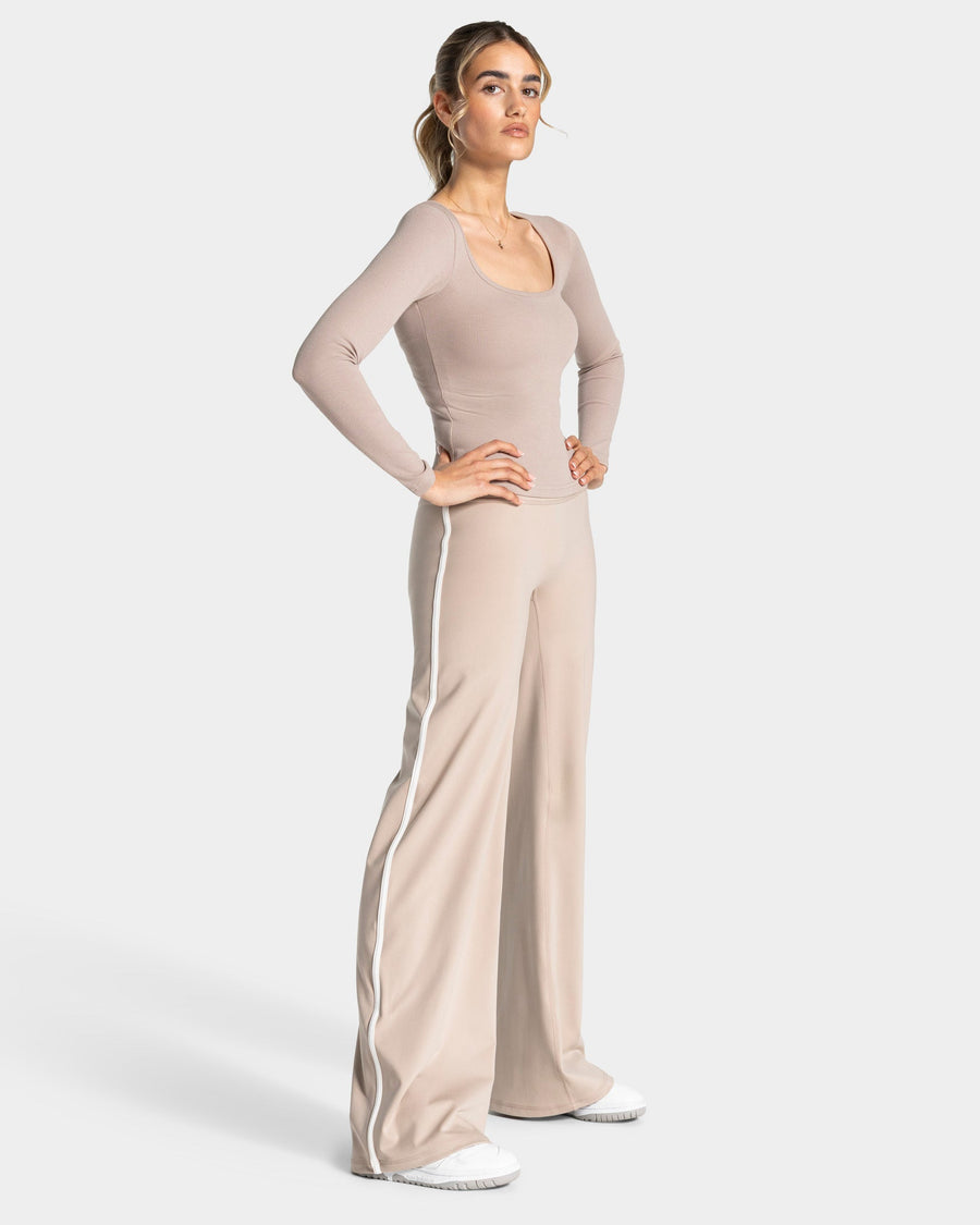 Pantalon à jambe droite standard Soft « Cappuccino »