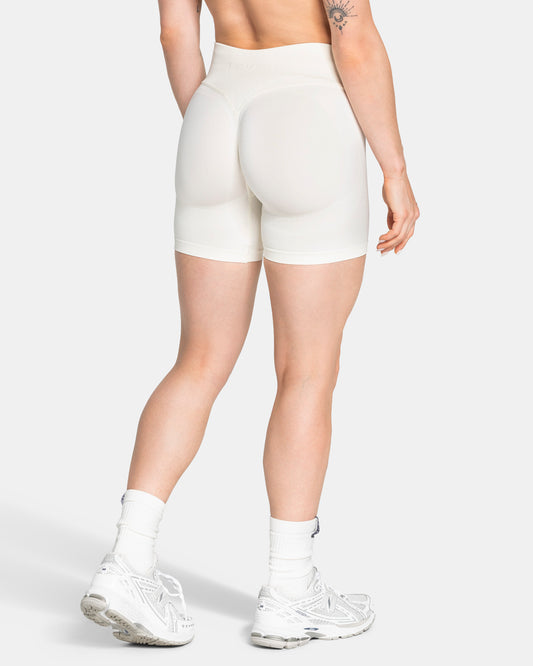 Lift Sculpt Scrunch Shorts Cloud